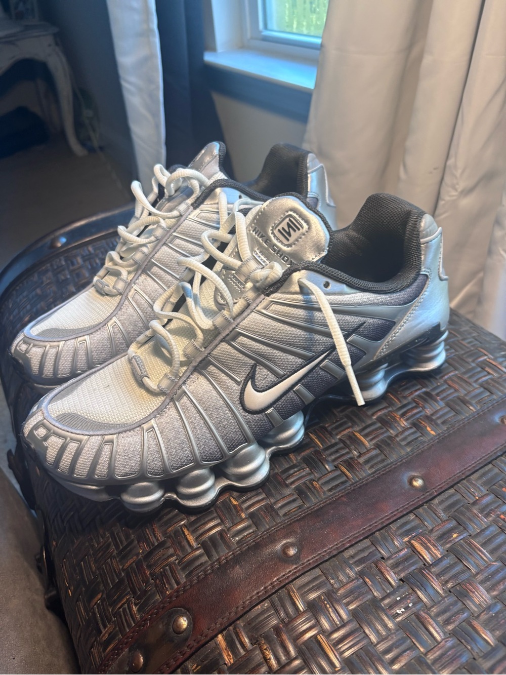 Nike Air Shox TL